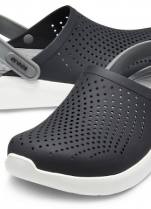 Крокси сабо Деталі класичних шльопанців crocs white Feel The Positivity