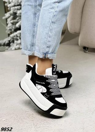 Жіночі кросівки крипери на масивній товстій підошві чорно-білі7 фото