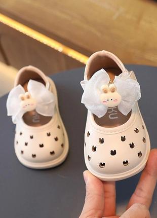 🔹стильные туфли для маленьких принцесс