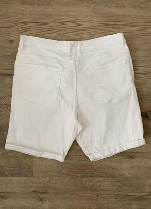 Білі джинсові стрейч-шорти з потертостями denim co2 фото
