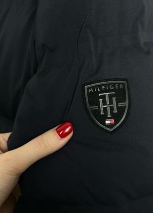 Пуховик tommy hilfiger