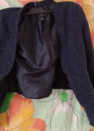 Mng collection morocco. стильный узорный короткий пиджак-жакет