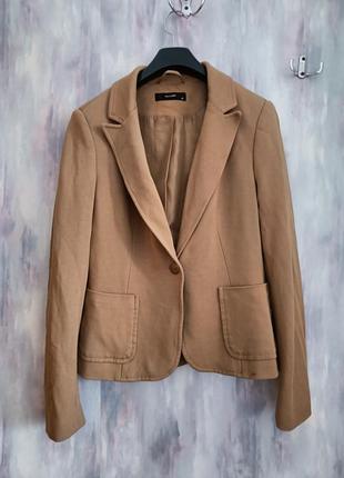 Бежевый коричневый пиджак3 фото