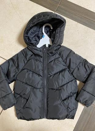 Куртка zara,104см