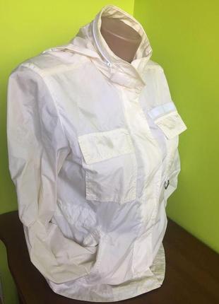 Ветровка курточка дождевик со скрытым капюшоном gap4 фото