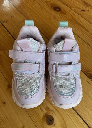 Кроссовки 2