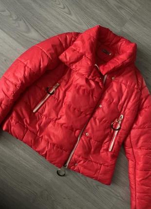 Куртка демисезон стеганная красная5 фото