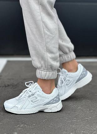 Женские кроссовки очень стильные 🔥