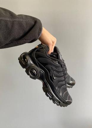 Високої якості nike air max plus якісні зручні , повсякденні кросівки для жінок5 фото