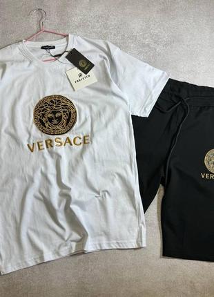 Мужской костюм versace