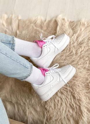 Шикарні кросівки nike air force 1 lx white lace pink кросівки3 фото