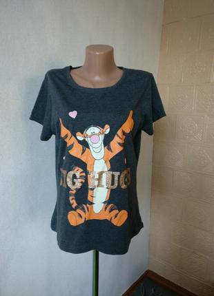 Футболка мерч disney неформат атрибутика tigger big hugs
