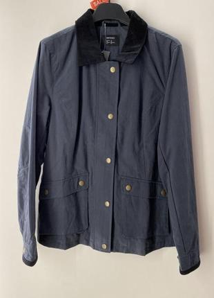 Куртка с вельветовыми воротничком