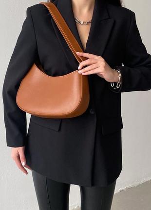 Женская коричневая/карамельная сумка через плечо из эко-кожи с длинным ремнем2 фото