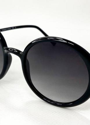 Солнцезащитные очки женские круглые в пластиковой оправе градиентной тонировкой тоненькие дужки