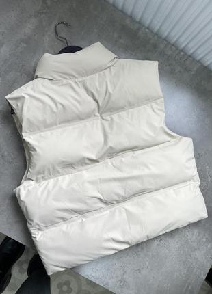 Молочна жилетка zara, жилетка зара