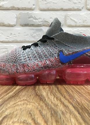 Кроссовки nike air flyknit 2 ,размер 40 ,оригинал1 фото