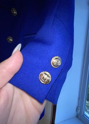 Очень красивое платье-пиджак