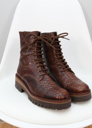 Легкие и удобные кожаные ботинки pasito на стопу 24.5 см3 фото
