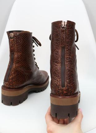 Легкие и удобные кожаные ботинки pasito на стопу 24.5 см8 фото