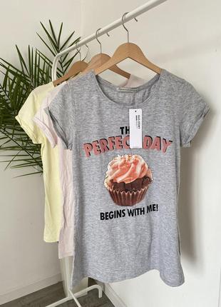 Футболка нова