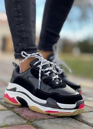 Жіночі кросівки на високій підошві в шикарних кольорах