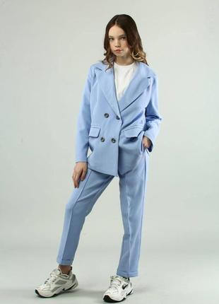 Костюм для дівчини піджак і брюки блакитний