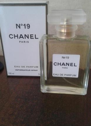 Парфюмированная вода  chanel n19
