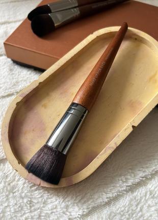 Пензель для рум'ян #154 / buffer blush brush make up for ever