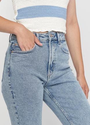 Джинси stradivarius