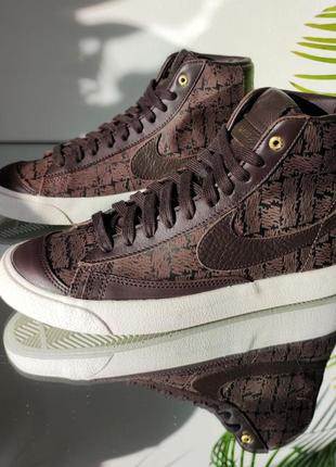 Кроссовки nike blazer mid vntg'77 velvet brown
(da4299-200) 
оригинал!