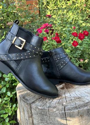 Женские черные челси сапожки ботинки полусапожки сапожки весенние ботинки демисезонные без каблуков на низком каблуке5 фото