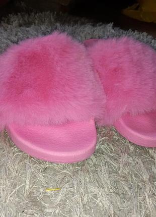 Шлепанцы розовые пушистые