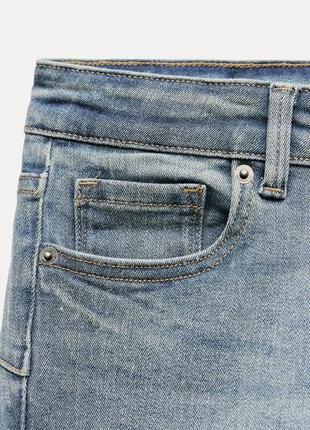 Расклешенные джинсы с облегающими штанинами zara new5 фото