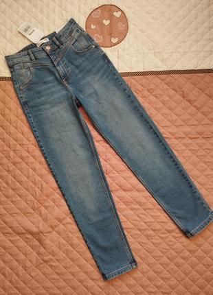 Новые с биркой джинсы мом sinsay 32 р. синие mom высокая посадка стильные укороченный крой3 фото