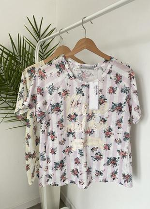 Футболка принт нова