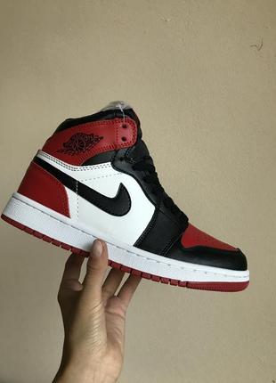 Кросівки nike air jordan retro кросівки