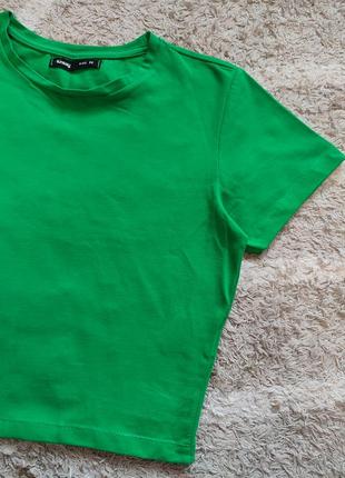 Зелена вкорочена футболка, топ , sinsay,р.м3 фото
