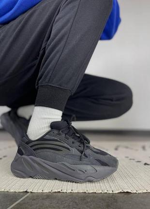 Женские кроссовки 
adidas yeezy 7003 фото