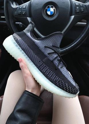 Женские кроссовки adidas yeezy boost 350