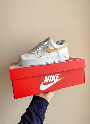 Женские кроссовки nike air force low