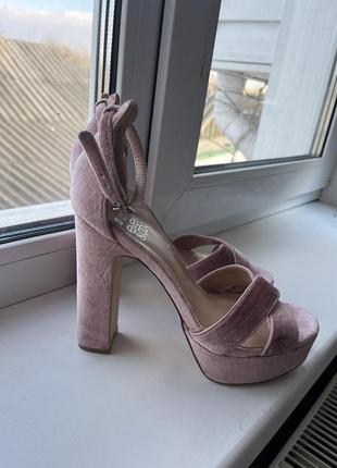 Розовые велюровые туфли 🌸2 фото