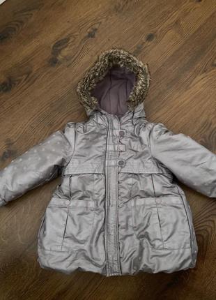 Качественная куртка на девочку. 2-3 годика. осень-зима.