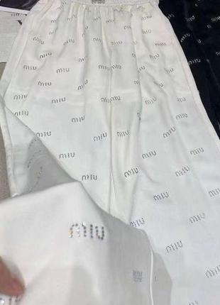 Брюки атласные miu miu3 фото