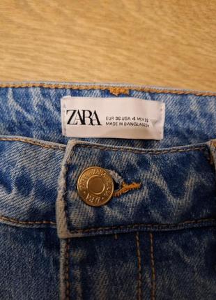 Классные голубые джинсы с разрезами zara, размер 36.9 фото
