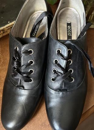 Классные кожаные туфли с шелковыми шнурками3 фото