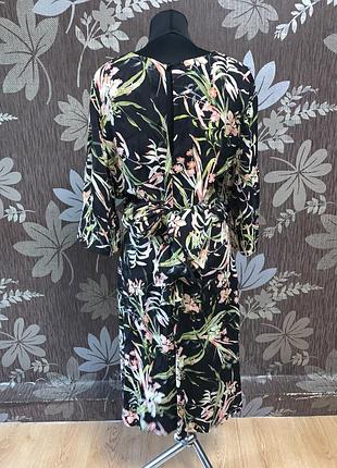 Стильне плаття в квіти 2