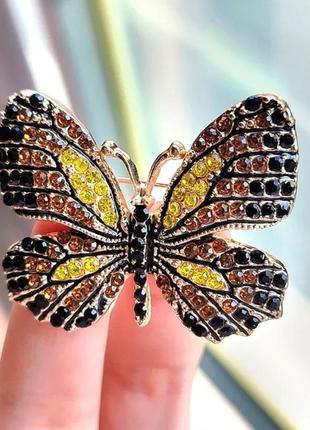 Яркие и оригинальные брошки "бабочки"7 фото