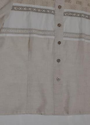 Блузка (блуза), літня, з короткими рукавами, спереді декорована.8 фото