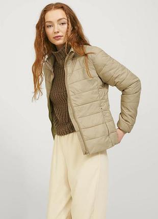 Куртка жіноча вітровка преміум якості jjxx